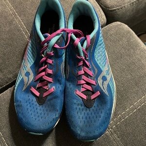 Saucony Women's Blue and Pink Athletic Shoes
